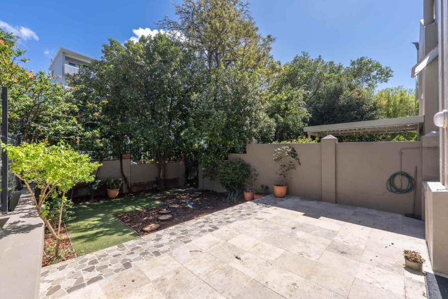 3 Bedroom Property for Sale in Gardens Western Cape